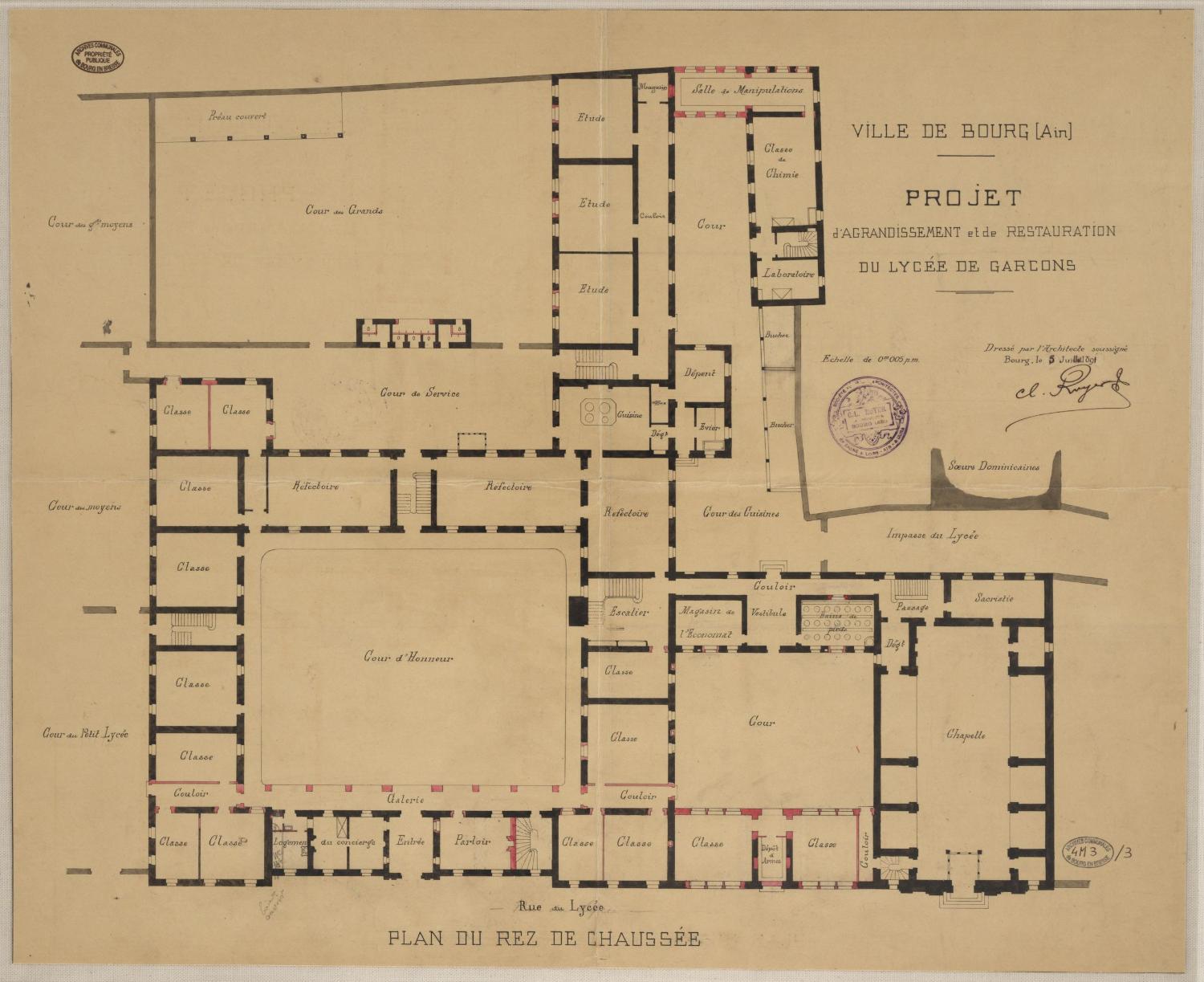 Collège de jésuites, puis école centrale, école secondaire communale, lycée impérial, lycée de garçons, actuellement lycée Lalande