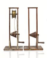 Instrument de démonstration en mécanique des solides : principe de fusée (2)