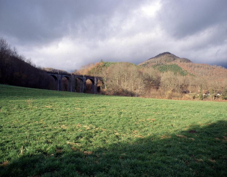 Ligne (Bort-les-Orgues) - Saignes-Ydes-  Miécaze
