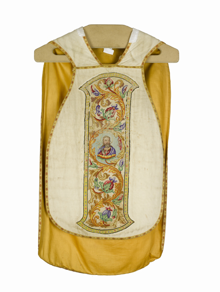 chasuble, étole, manipule, voile de calice, bourse de corporal : ornement blanc n°6