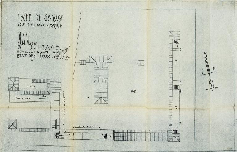 Manoir de Chènevoux, puis collège de jésuites, puis école centrale, puis lycée de garçons, actuellement lycée d'enseignement secondaire Jean-Puy