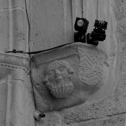 Ensemble du décor de la chapelle d'Eustache de Lévis, actuellement chapelle des morts (chapelle 1) : clefs de voûte, culot