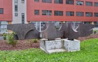 Sculpture : Espace et masse en évolution n°1