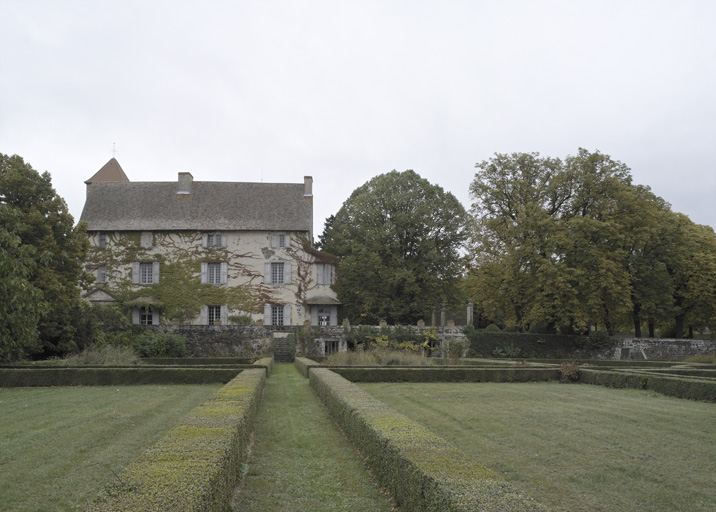 Château de Chalain-d'Uzore