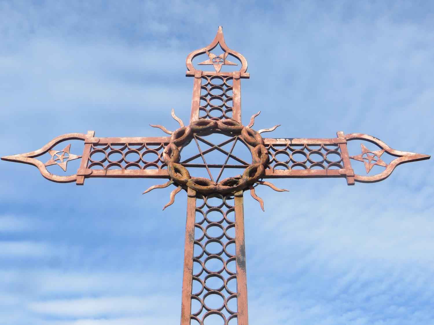 Croix de cimetière