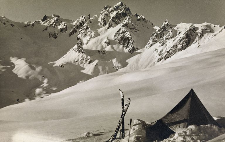 Station de sports d'hiver dite Courchevel 1850