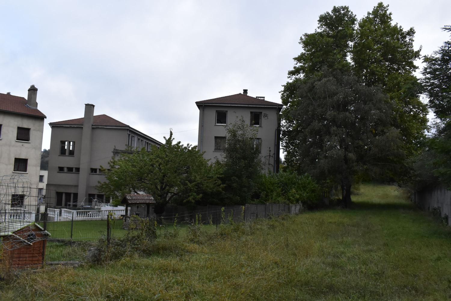 Collège d'enseignement technique, puis lycée professionnel Adrien-Testud, Le Chambon-Feugerolles, actuellement désaffecté