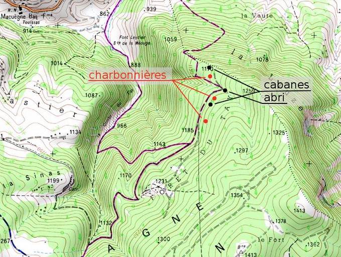 Localisation des charbonnières de la forêt du Tay, sur la carte IGN au 1/25 000e.