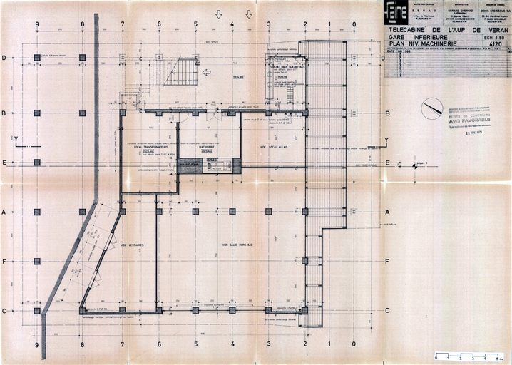 Gare de téléphérique : gare inférieure de la télécabine de l´Aup de Véran