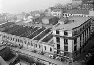 Soieries Atuyer Bianchini et Férier actuellement école maternelle et immeuble