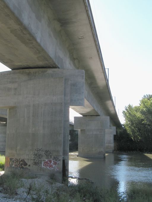 Viaduc ferroviaire (ligne TGV) de Miribel