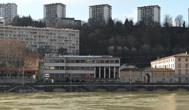 ancienne école vétérinaire de Lyon puis Cemagref puis irstea université Lyon I recherche environnementale