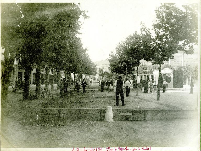 Place du Commerce puis Place Georges Clémenceau