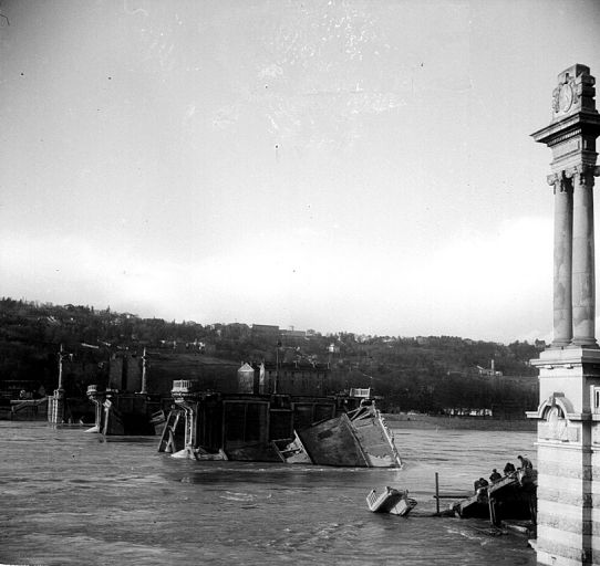 Pont Pasteur, anciennement pont des Abattoirs