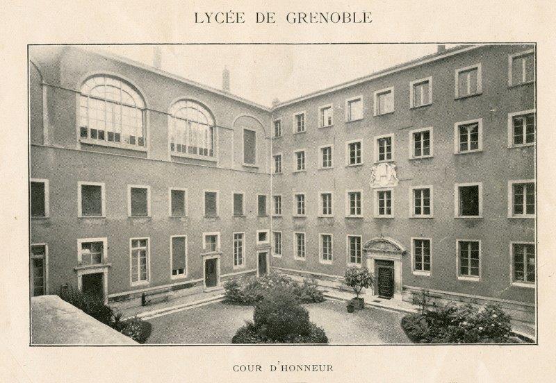 Collège de jésuites, dit Royal-Dauphin, puis école centrale, lycée impérial, collège royal, lycée de jeunes filles, actuellement cité scolaire Stendhal
