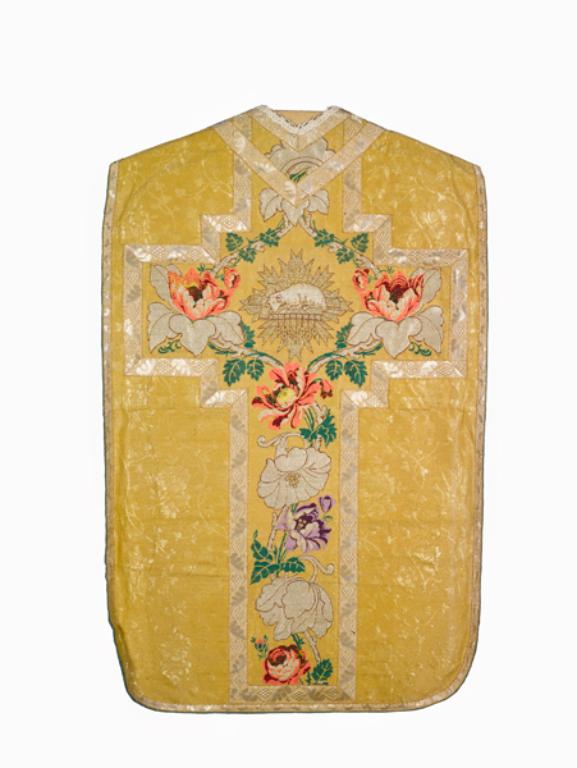 chasuble, étole : ornement doré