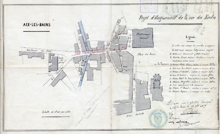 Rue Davat, anciennement rue du Conchat, puis des Moulins, puis rue des Ecoles