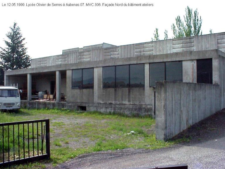 Lycée agricole et collège agricole féminin, actuellement lycée agricole Olivier-de-Serres