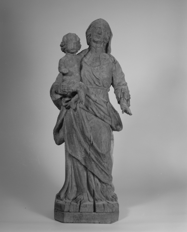 Statue : Vierge à l'Enfant