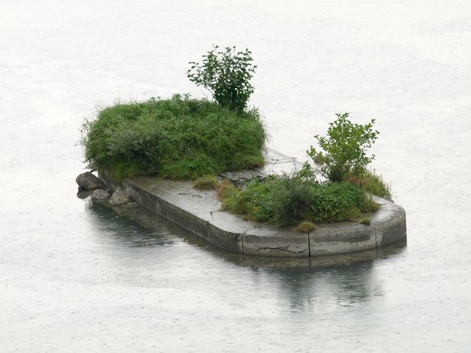 Pont ferroviaire de Cordon (détruit) ; piles (vestiges)