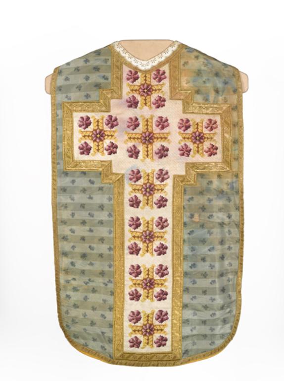 chasuble, étole, conopée, bourse de corporal : ornement vert