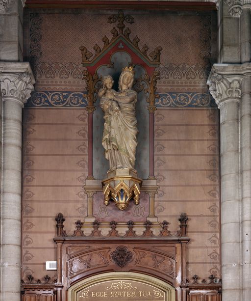 Statue ; peinture monumentale : Vierge à l'Enfant