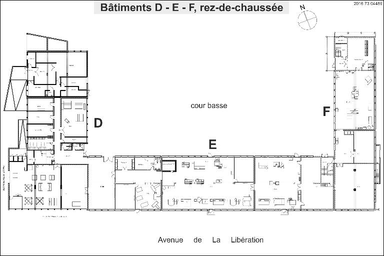 Groupe scolaire de Montroux, puis Cité technique, actuellement lycée d'enseignement général, technologique et professionnel René-Perrin