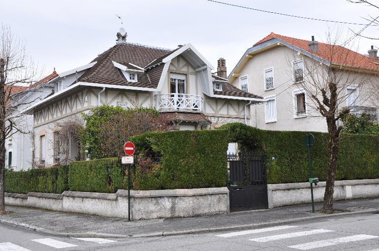 Maison de maçon, dite villa Les Buissonnets