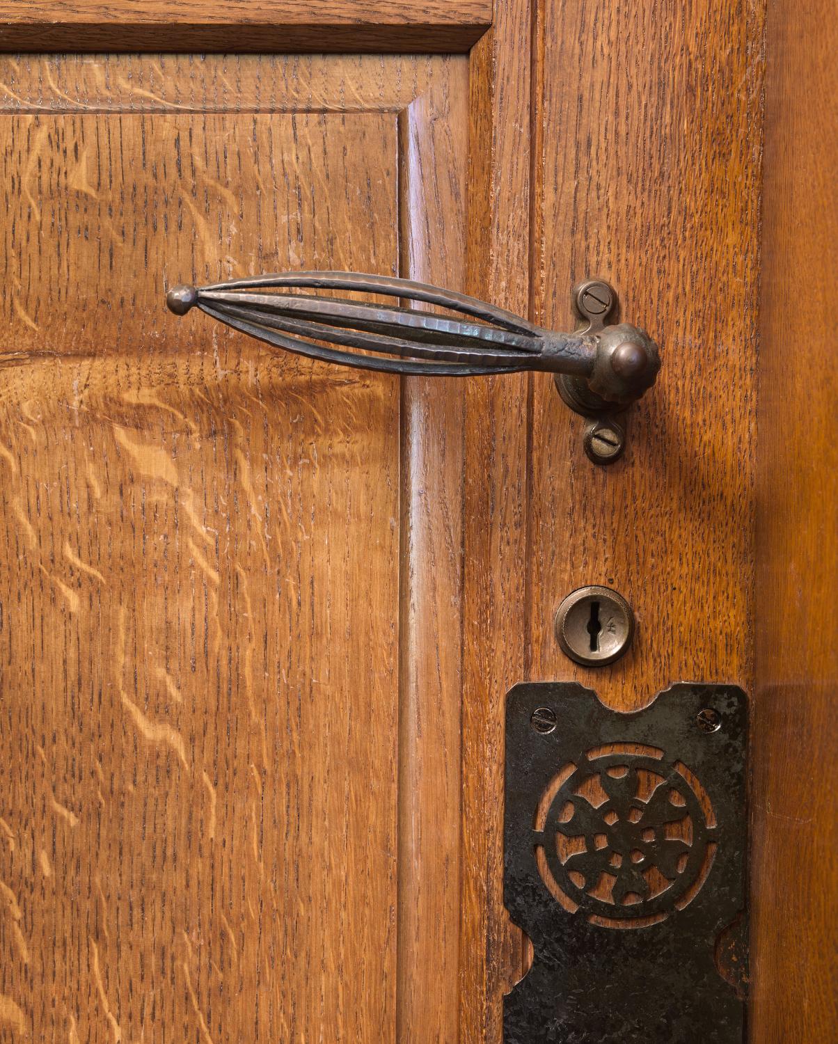 Le mobilier et le décor intérieur de la maison Plasson de Champollon