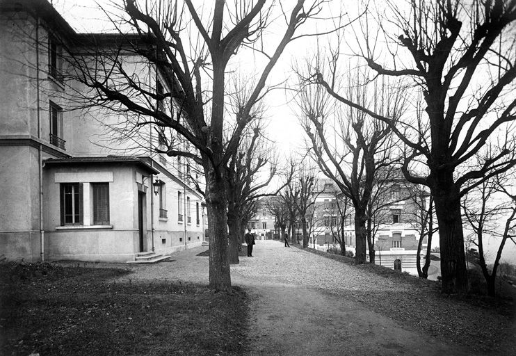 Hospice, puis hôpital pédiatrique Debrousse