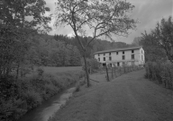 Moulin à pierre, puis usine de taille de marbre et de granit, dit Moulin d'Anzon