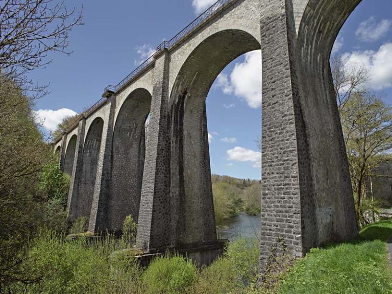 Ligne Viescamp-sous-Jallès - Laroquebrou - (Bergerac)