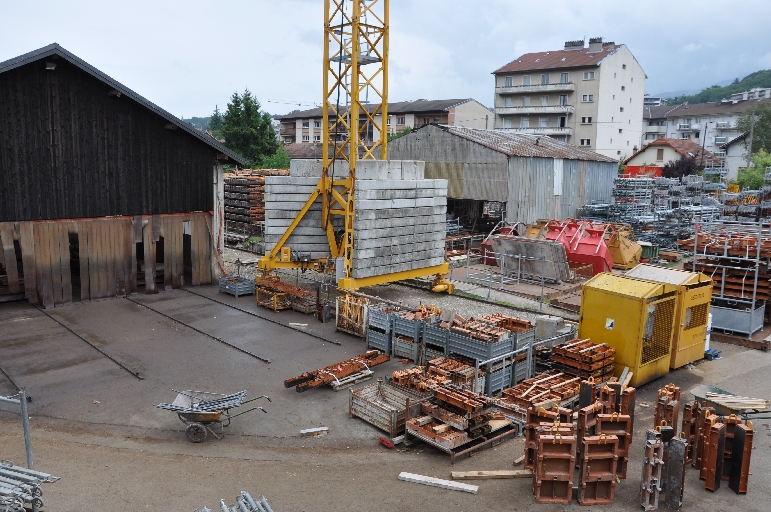 Edifice artisanal, Maison Grosse et Gerlat, puis usine de fabrication de matériaux de construction, entreprise de travaux publics, Entreprise Léon Grosse et Cie, actuellement Entreprise générale Léon Grosse