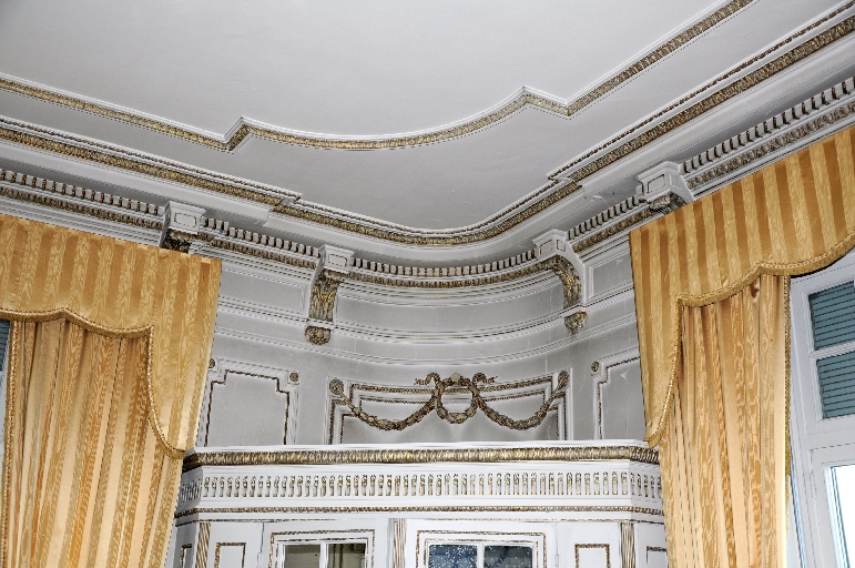 Hôtel de voyageurs, Hôtel Excelsior, actuellement immeuble, dit Résidence Beauregard