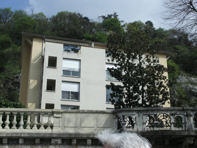 Château de l'industriel Colas des Etablissements Réunis puis immeuble d'habitation