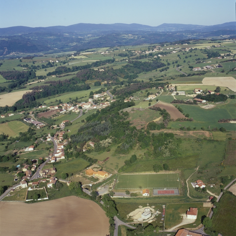 Présentation de la commune de Cezay