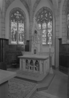 Ensemble du maître-autel : autel table, tabernacle, exposition