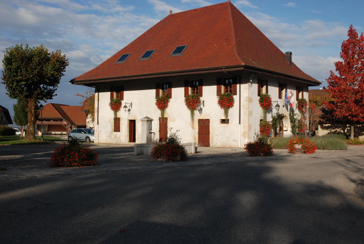 Ferme, actuellement mairie