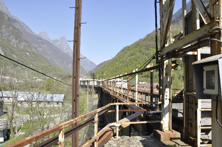 centrale et barrage de Rioupéroux, basse-vallée de la Romanche et cité ouvrière de la Salinière