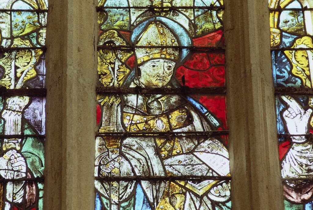 Verrière : saint Apollinaire, saint Nizier, saint Nicolas, sainte Catherine, Vierge à l' Enfant, sainte Marguerite (baie 1), verrière à personnages