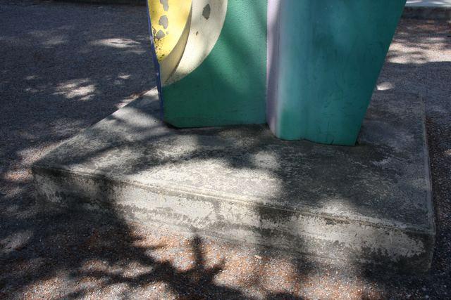 Sculpture : Sans titre (œuvre détruite)