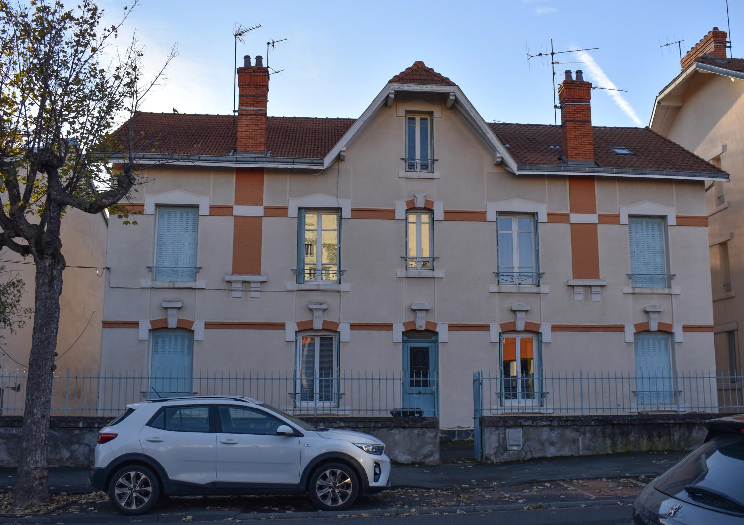 Elévation principale sur le boulevard Lavoisier de l'immeuble des employés Bergougnan