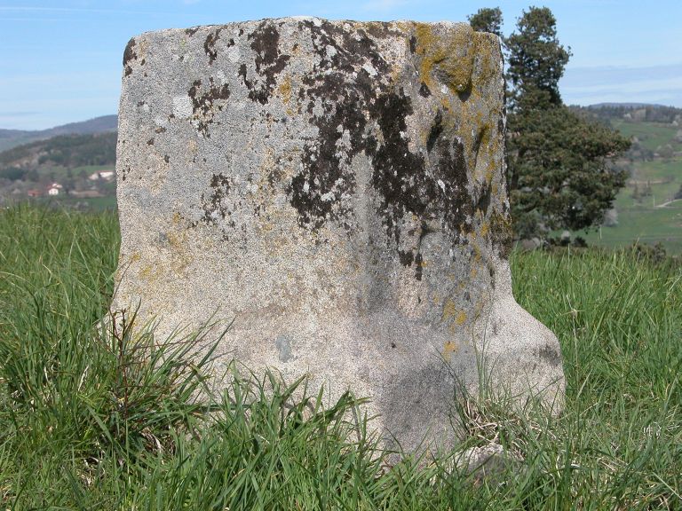 Croix monumentale (n°2)