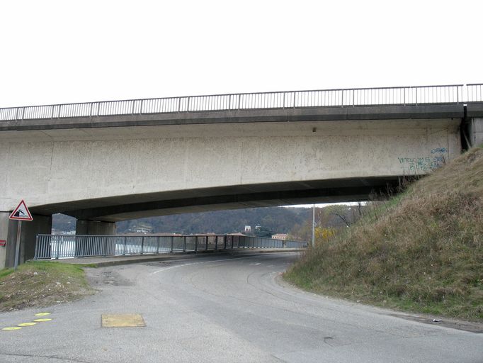 Pont autoroutier