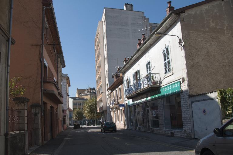 Immeuble, puis immeuble et boutique (5 et 7 rue de la République)