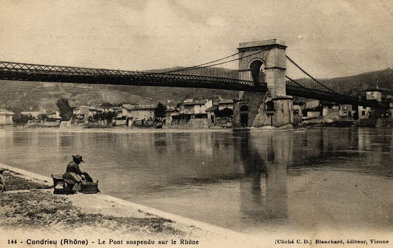 Pont routier de Condrieu (détruit)