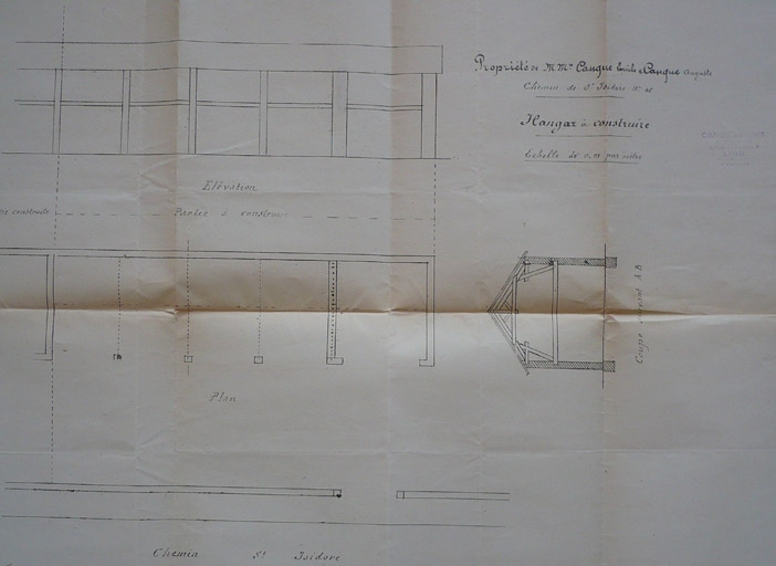 Usine de fabrication de matériaux de construction Canque frères) (gravière et entreprise de BTP) puis Eléctification du Sud Est puis techniphone et auto école Chapelier puis Décor isidore Cochet actuellement association de personnes agées