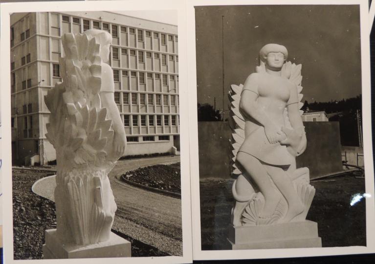 Statues (en pendant) : Le Jeune homme, la Jeune fille