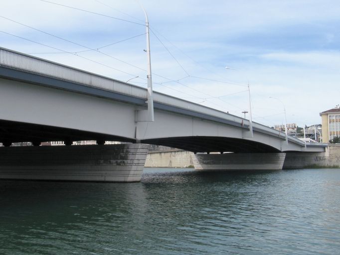 Pont routier et ferroviaire (tramway) Galliéni