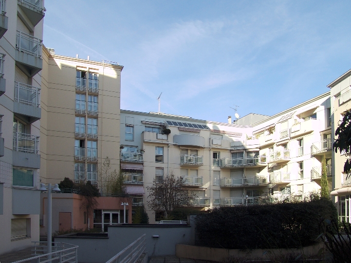 Immeubles, hôtel de voyageurs et maison de retraite, ensemble immobilier Accueil Sainte-Germaine